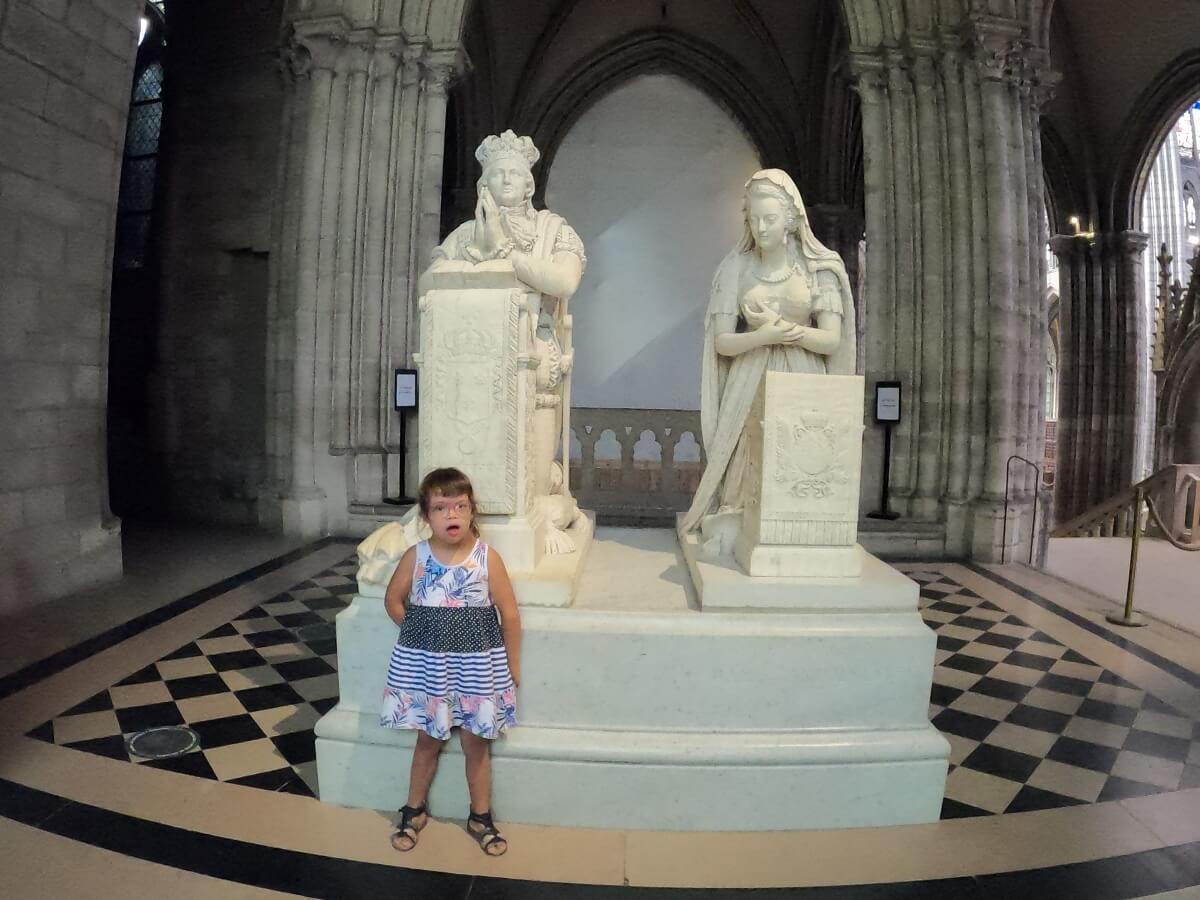 París: Basílica de Saint-Denis, Historia y Secretos