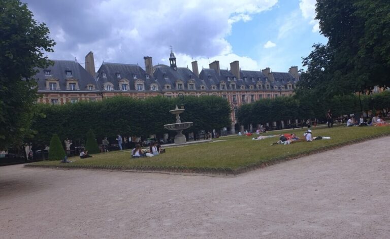 Place des Vosges_141655
