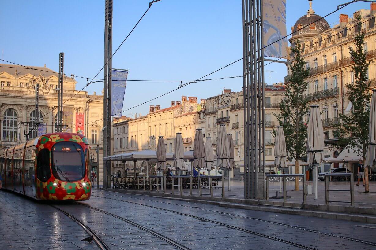 tranvía de Montpellier: color, arte y movimiento