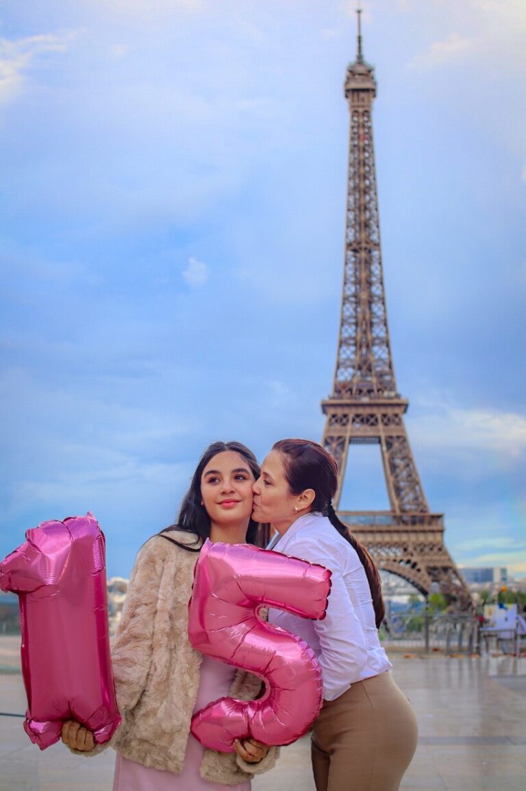 Quinceanera-en-paris-trocadero-1715483577511