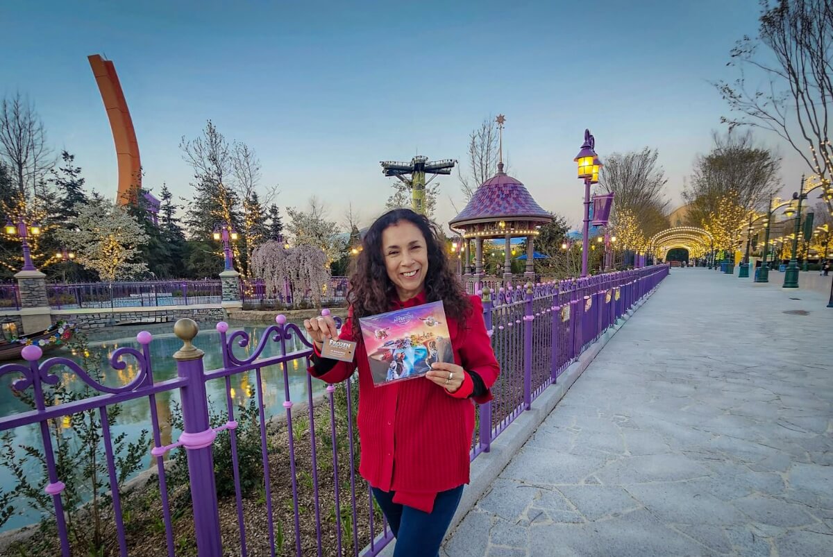 Nuevas tiendas & souvenirs con Disney Adventure World